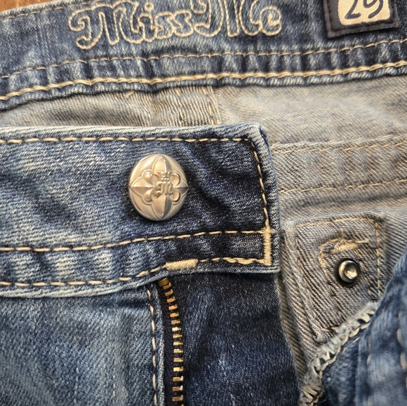 Miss Me Jeans - Picture 9 of 13